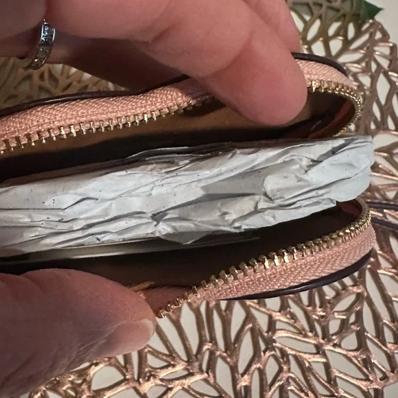 NWT Coach X Observed By Us Heart Coin Case In Signature Canvas - Picture 10 of 15